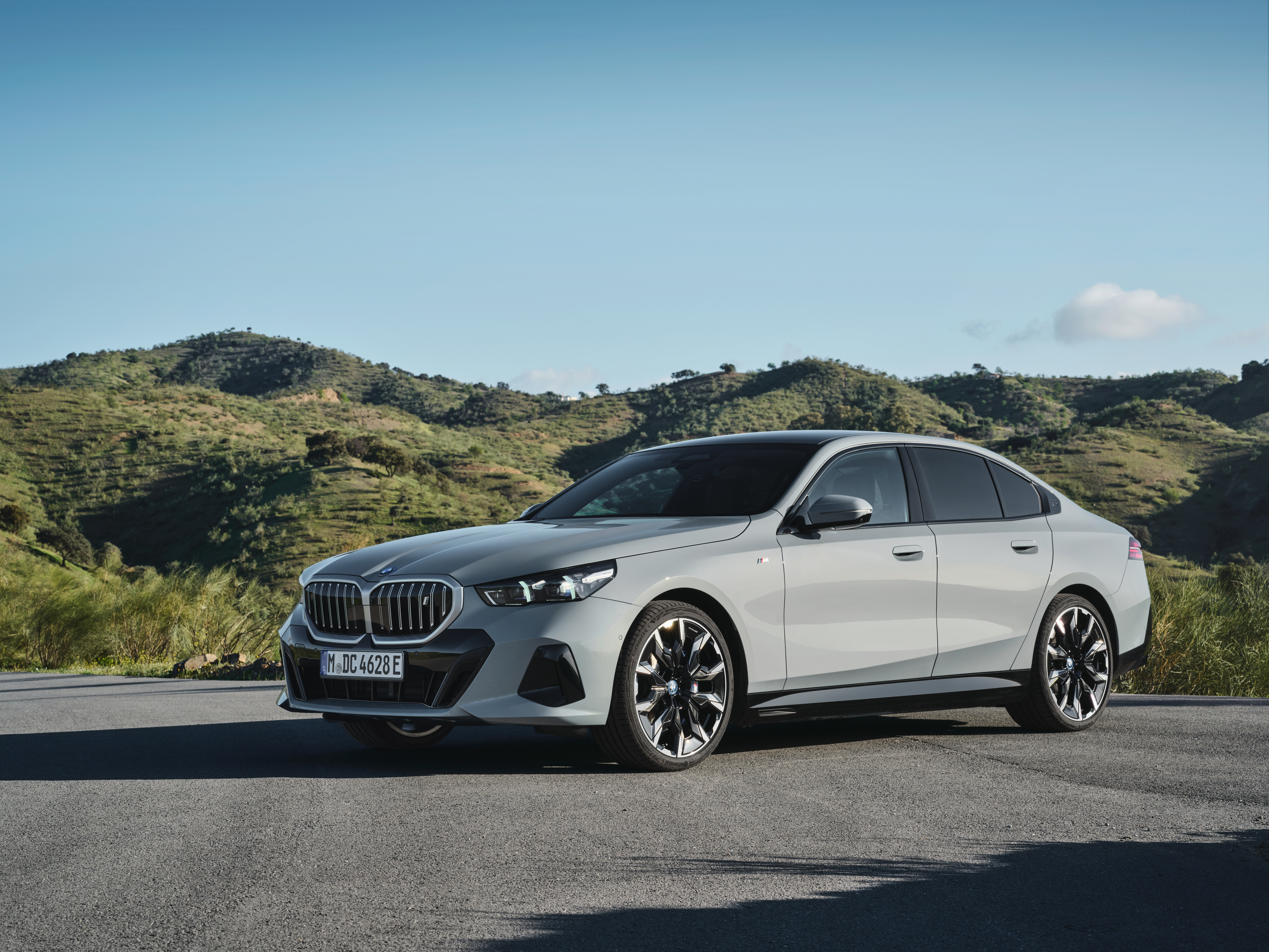 BMW i5