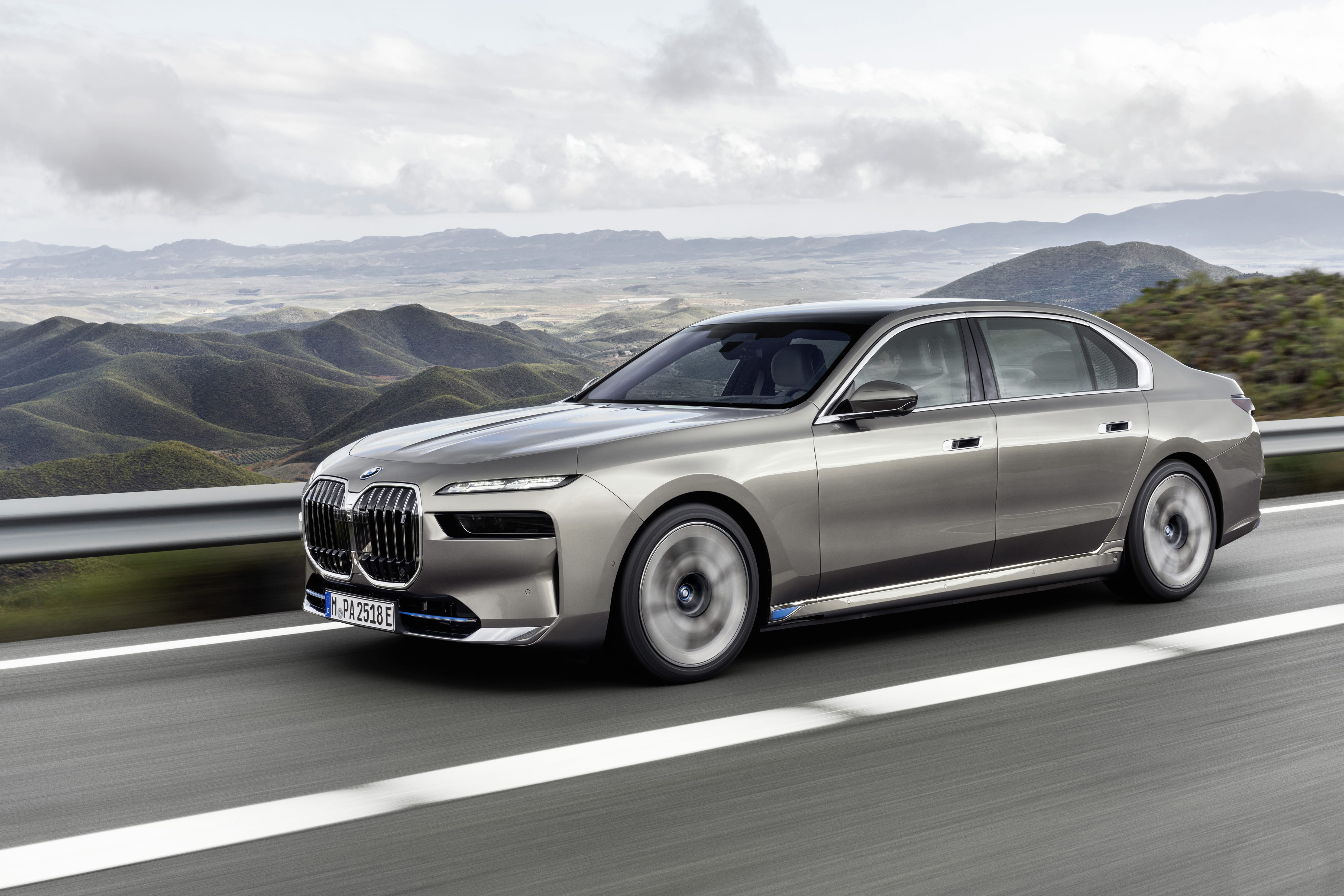 BMW i7 Lease Deals
