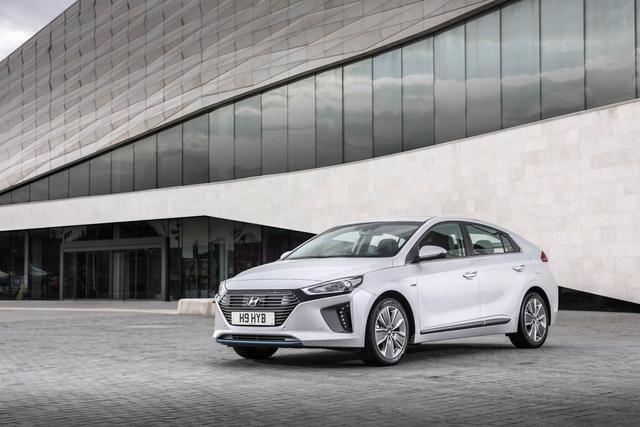 Hyundai IONIQ