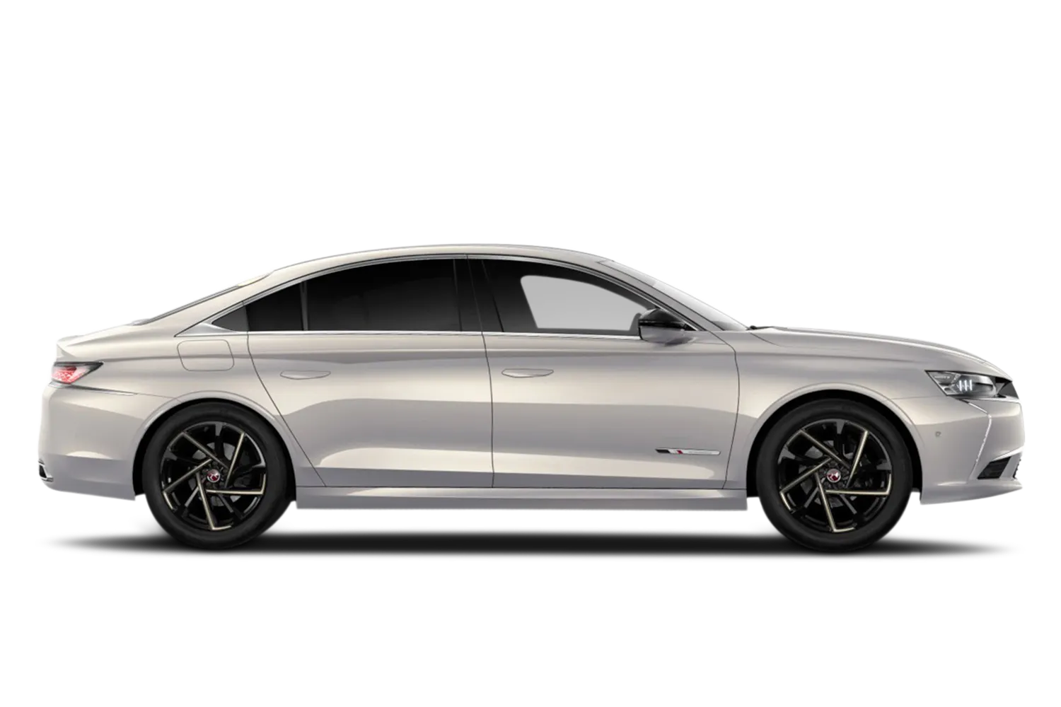 DS DS 9 Saloon